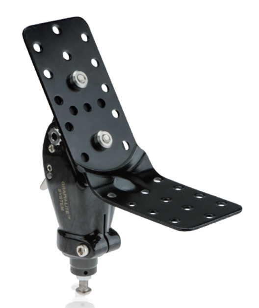 Articulation de hanche avec plaque de stratification