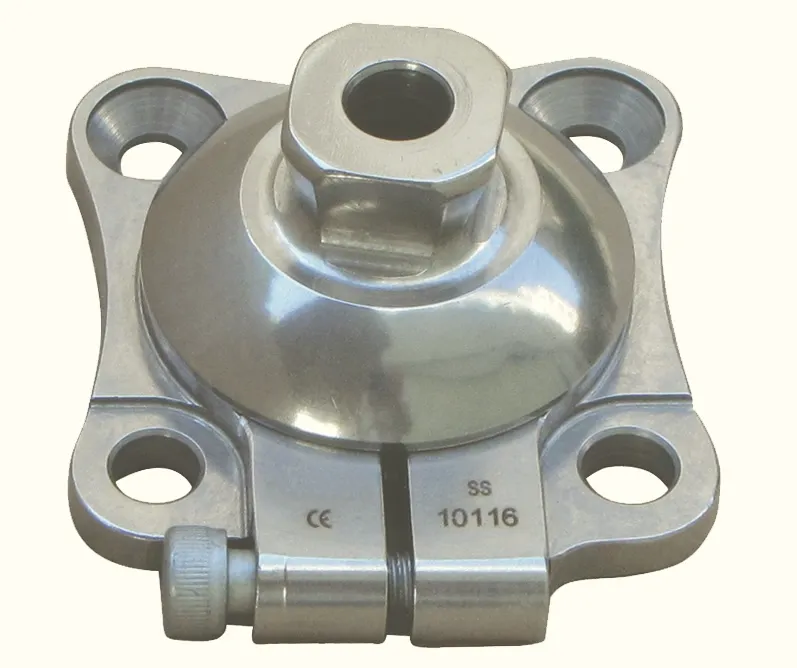 Adaptateur d'emboîture avec Pyramide Rotative TITANE et vis de serrage