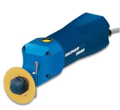 [SC-CC2000C] Scie à plâtre SILENCIEUSE Oscimed 2000 complète (en mallette)